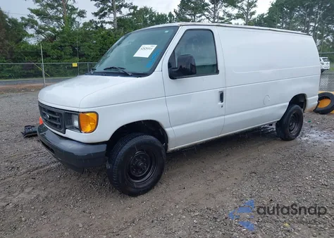 2005 Ford E-250 Commercial/Recreational z USA, uszkodzony, nr VIN 1FTNE24L15HA42953